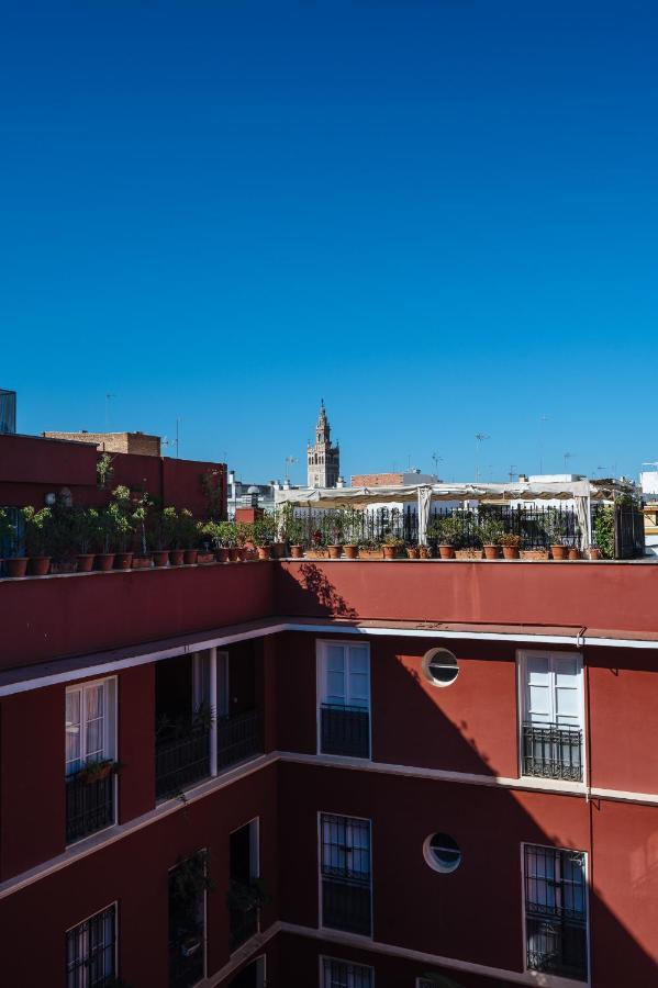 Lirio Suite Apartment - Private Parking Included Seville Exterior photo