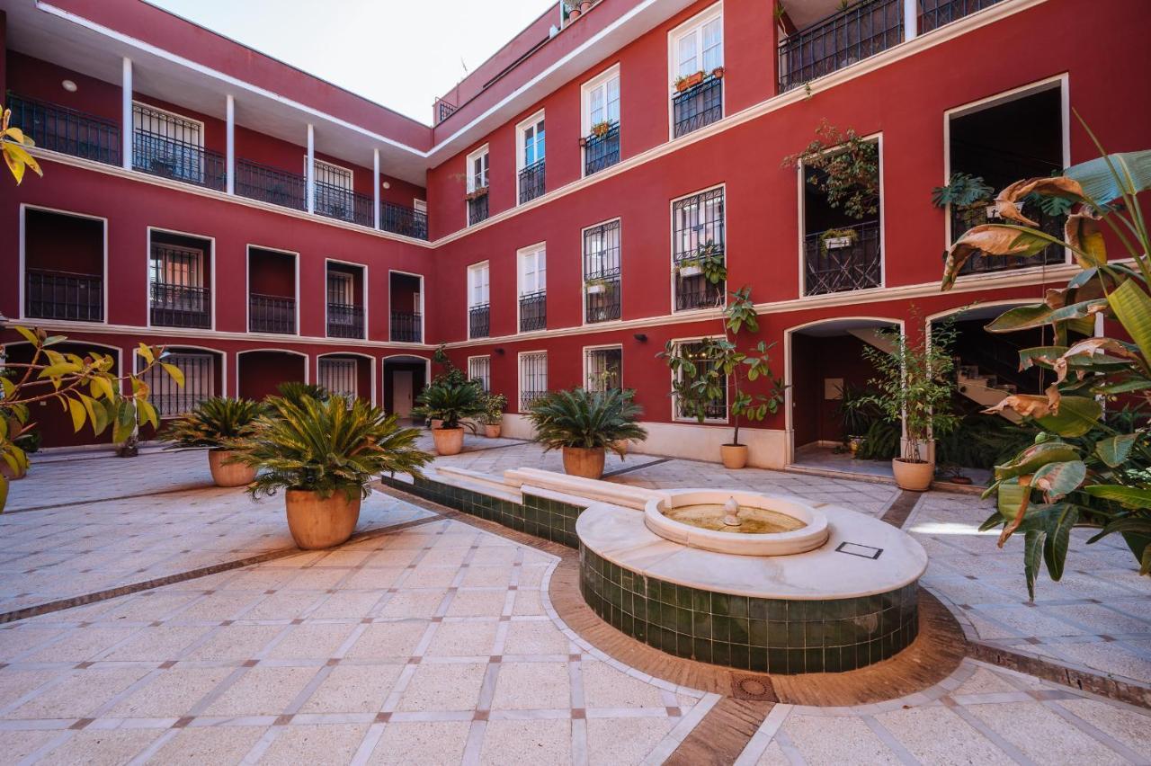 Lirio Suite Apartment - Private Parking Included Seville Exterior photo