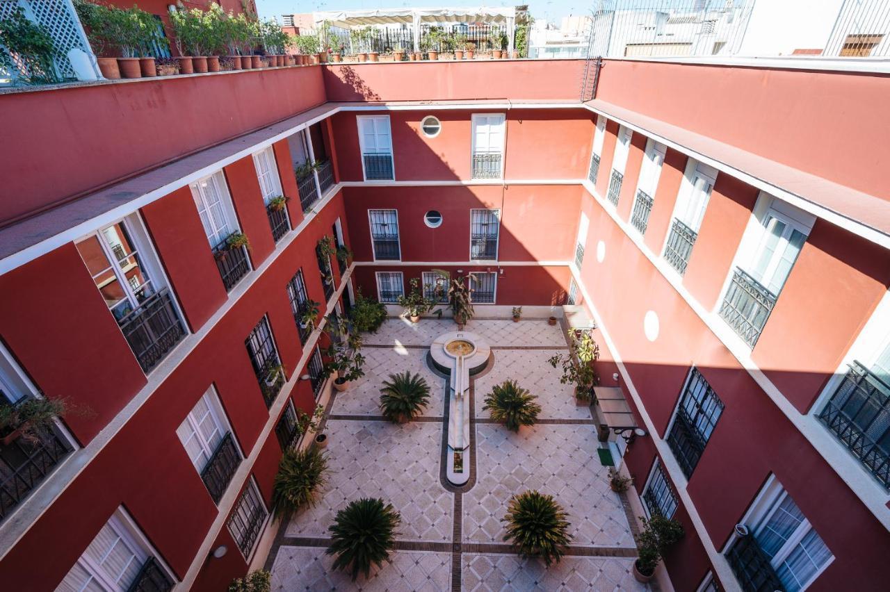 Lirio Suite Apartment - Private Parking Included Seville Exterior photo